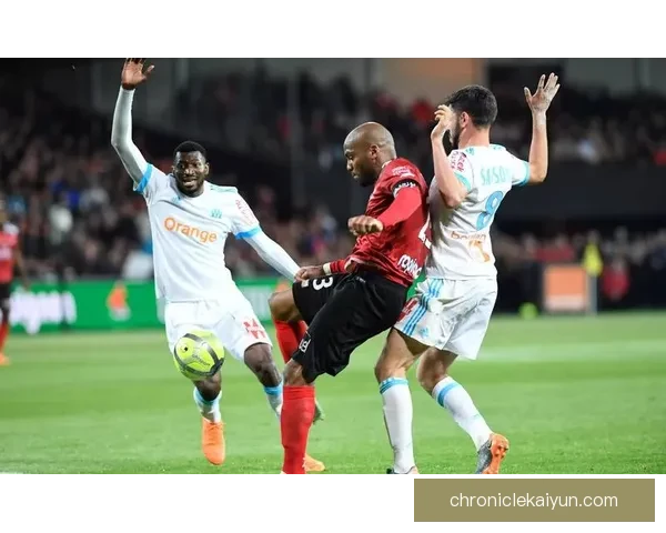 兰斯近期表现回暖，联赛数据趋势值得关注