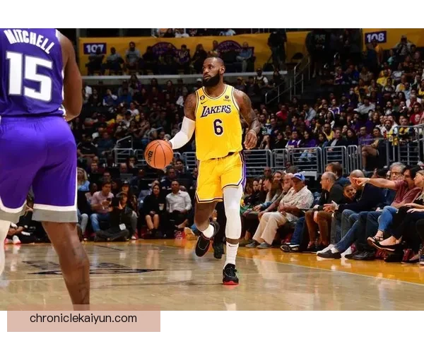 戴维斯近期比赛稳定性提升，表现值得关注