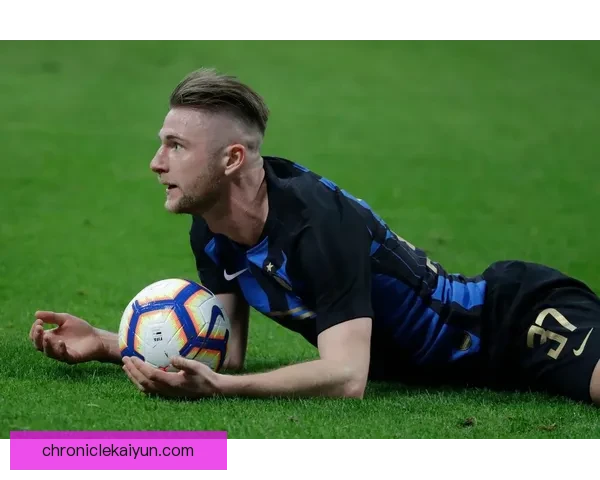 什克里尼亚尔在巴黎近期状态回暖，防线表现稳健引发关注。